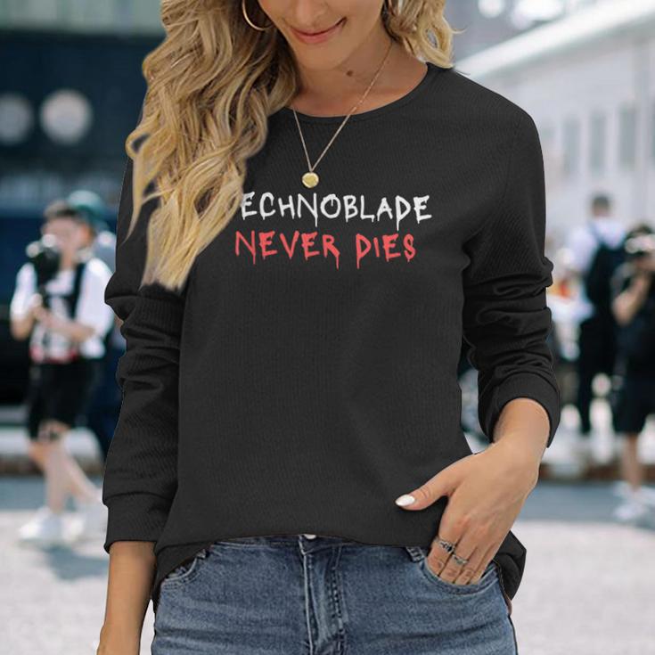 Technoblade Never Dies Shirt - Limotees