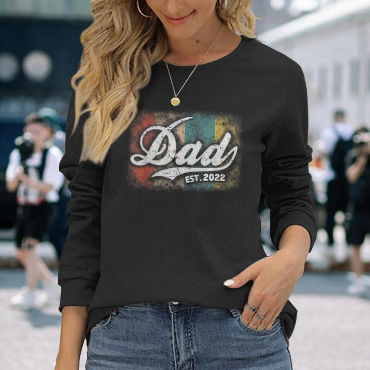 Vintage New Daddy 2022 Promoted To Dad Est 2022 New Baby Long Sleeve T-Shirt Gifts for Her