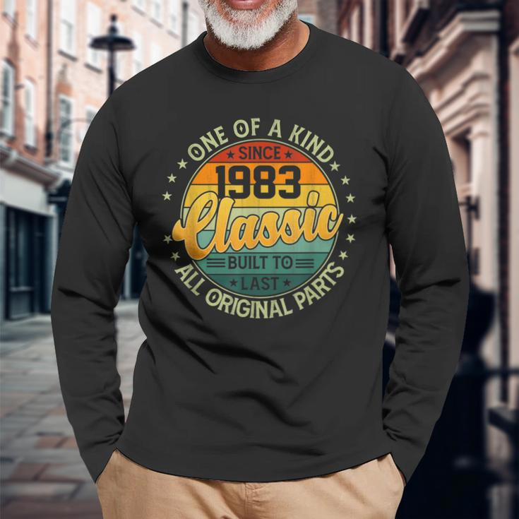 40 Year Old Gifts Made In 1983 Vintage 40Th Birthday Retro V2 Men Women Long Sleeve T-shirt Graphic Print Unisex Gifts for Old Men