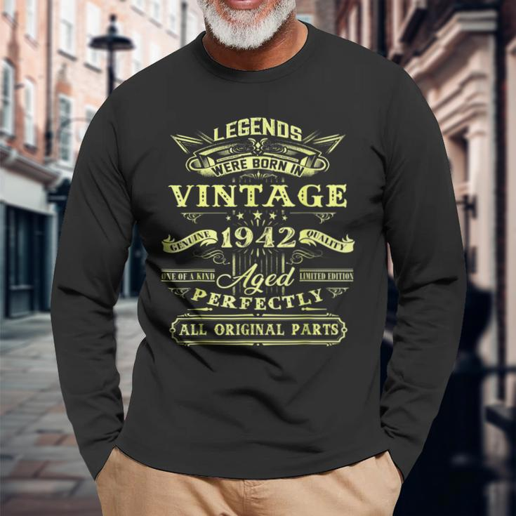 80 Geburtstag Farben Geboren Im Jahr 1942 80 Jahre Vintage V2 Langarmshirts Geschenke für alte Männer