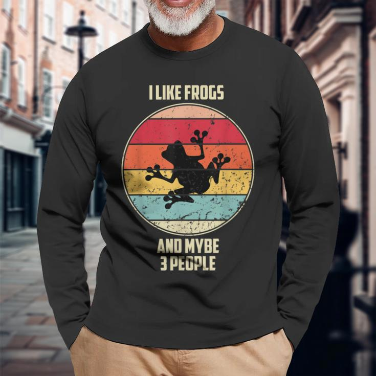 I Like Frogs And Mybe 3 People Animal Quotes Long Sleeve T-Shirt Gifts for Old Men