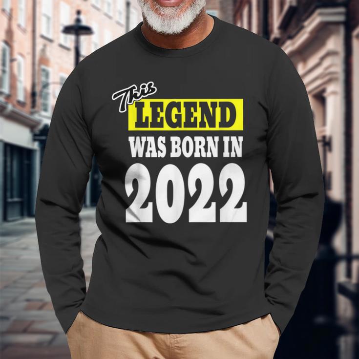 Legendärer Vater und Mutter, Dieses Kind 2022 Geboren Langarmshirts Geschenke für alte Männer