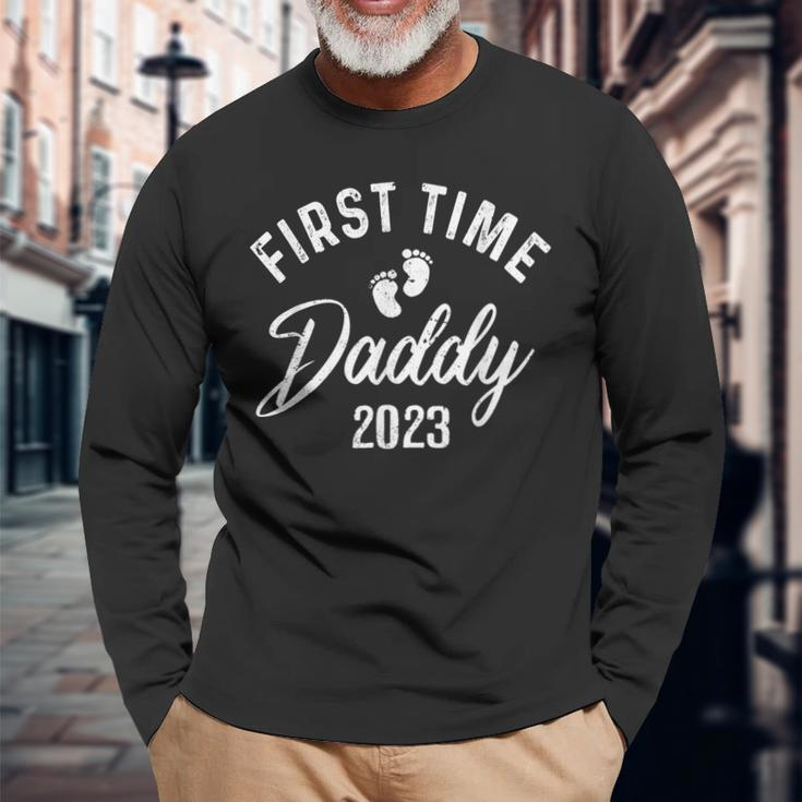 Promoted To Daddy Est 2023 First Time Dad Fathers Day Long Sleeve T-Shirt Gifts for Old Men