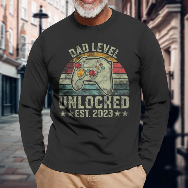 Retro Dad Level Unlocked Est 2023 New Dad Long Sleeve T-Shirt Gifts for Old Men