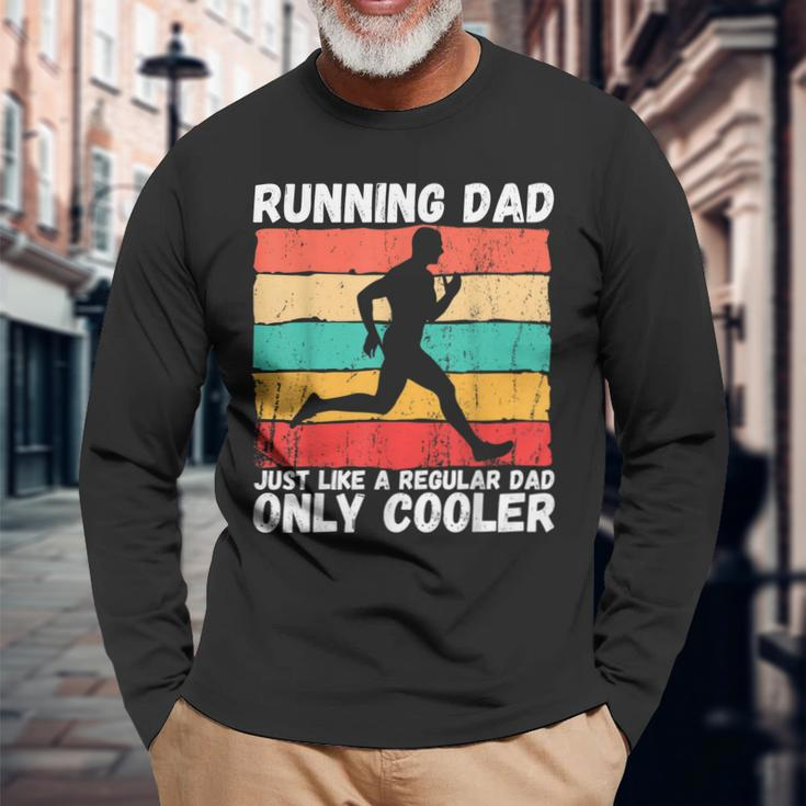 Retro Running Dad Runner Marathon Athlete Humor Outfit Long Sleeve T-Shirt Gifts for Old Men
