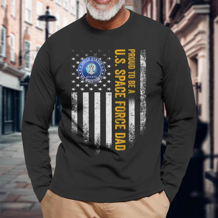 Vintage Usa American Flag Proud To Be A Us Space Force Dad Long Sleeve T-Shirt Gifts for Old Men