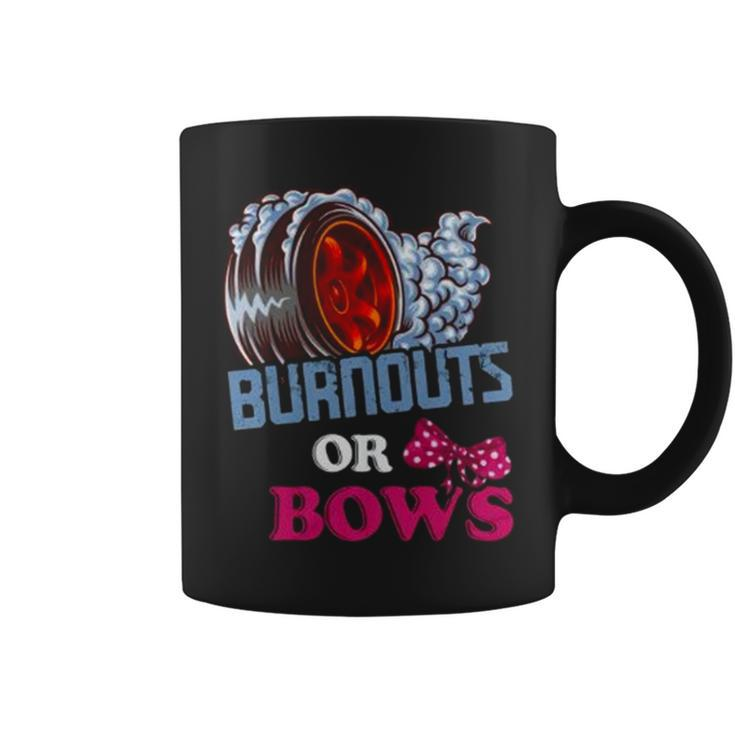 Burnouts Or Bows Gender Reveal – Dad Mom Witty Party Coffee Mug