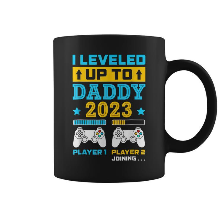 I Leveled Up To Daddy 2023 Soon To Be Dad Fathers Day Gift Coffee Mug