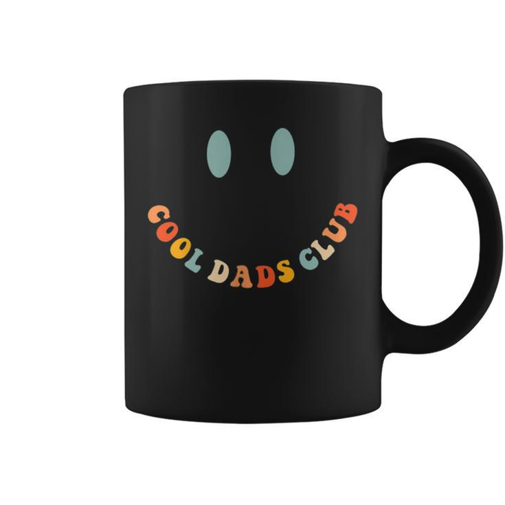 Mens Cool Dads Club Retro Groovy Funny Daddy Fathers Day Cool Dad  Coffee Mug