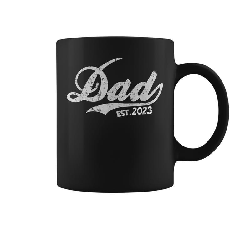 Mens Vintage New Daddy 2023 Promoted To Dad Est 2023 New Baby  Coffee Mug