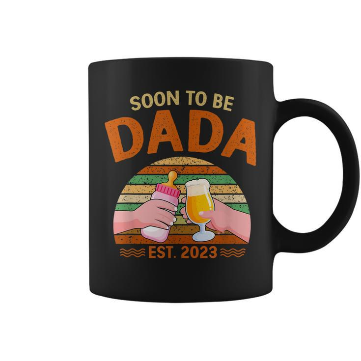 Soon To Be Dada Est 2023 Fathers Day New Dad Vintage  Coffee Mug