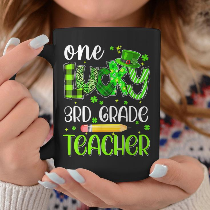 One Lucky 3Rd Grade Teacher Pencil Shamrock St Patricks Day Coffee Mug Funny Gifts