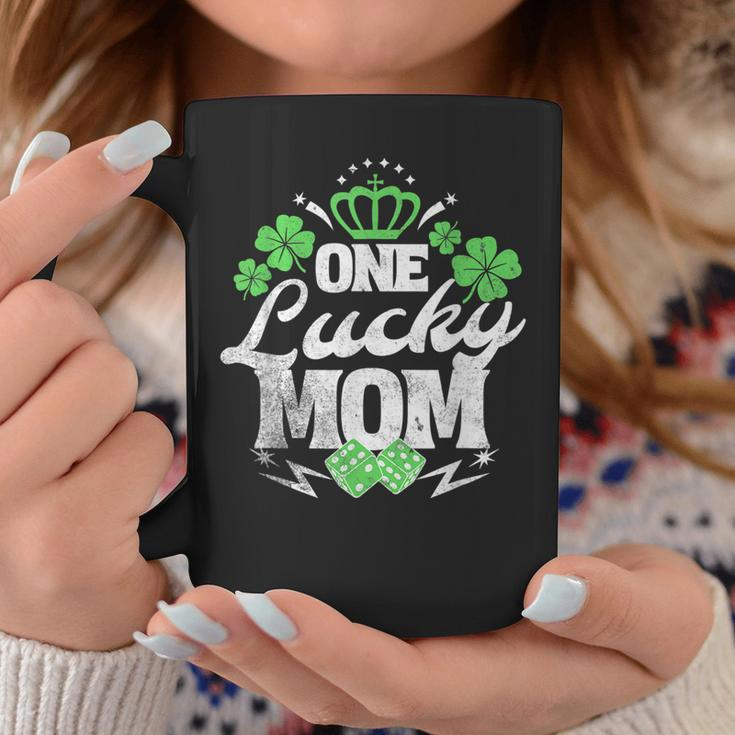 One Lucky Mom St Patricks Day Gift Vintage 70S Dice V2 Coffee Mug Funny Gifts