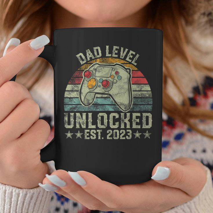 Retro Dad Level Unlocked Est 2023 - Funny New Dad Coffee Mug Funny Gifts