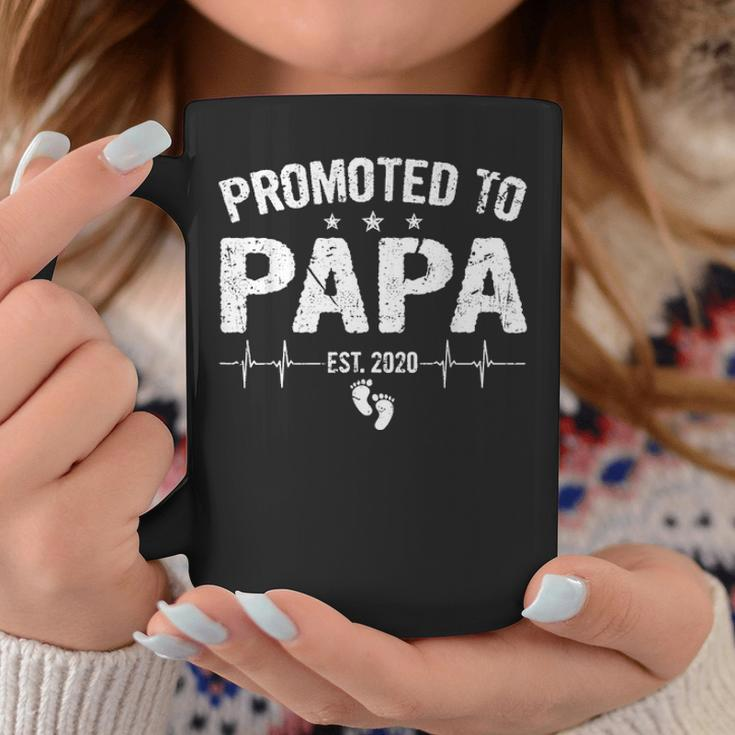 Retro Promoted To Papa Est 2020 Fathers Day New Grandpa Coffee Mug Funny Gifts