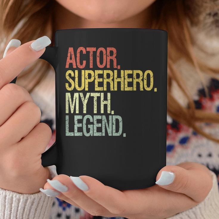Schauspieler Superheld Mythos Legende Inspirierendes Zitat Schwarzes Tassen Lustige Geschenke