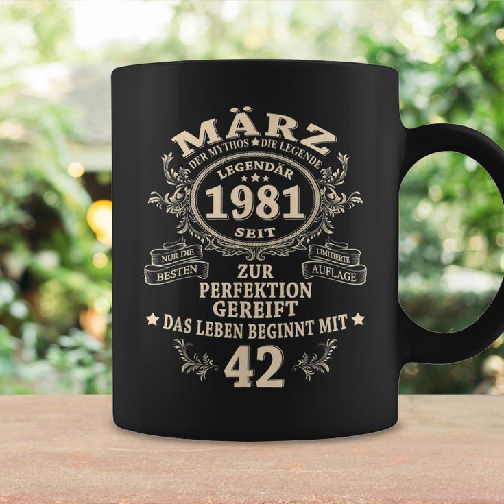 42 Geburtstag Geschenk Mann Mythos Legende März 1981 Tassen Geschenkideen