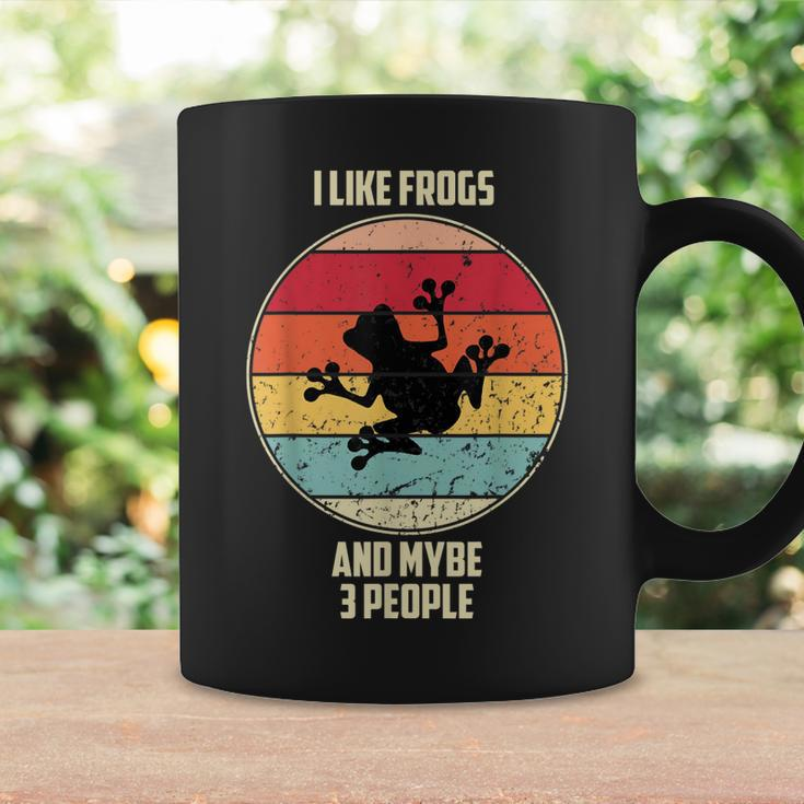 I Like Frogs And Mybe 3 People Funny Animal Quotes Coffee Mug Gifts ideas