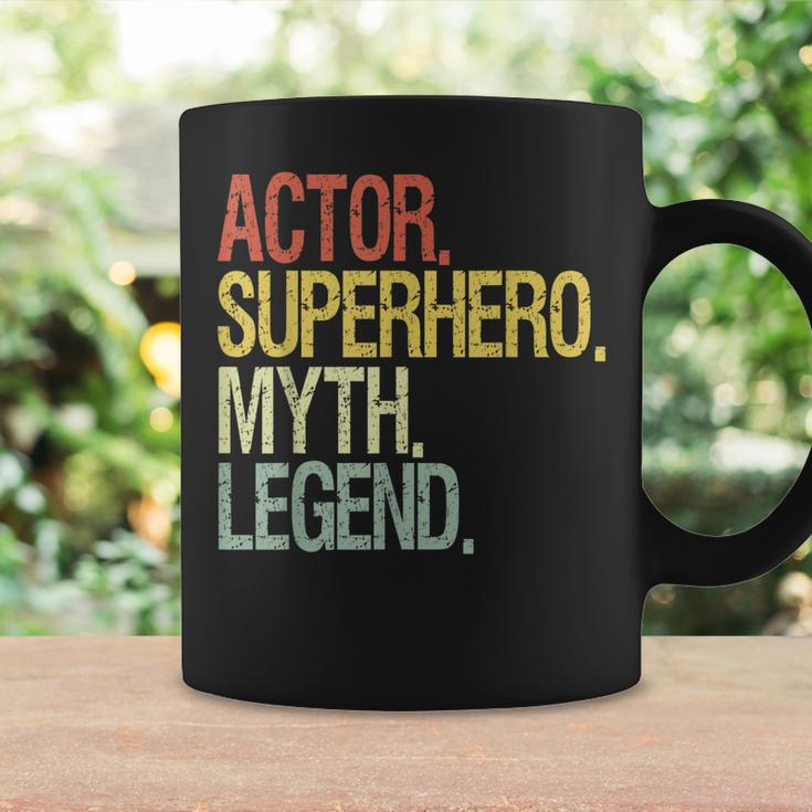Schauspieler Superheld Mythos Legende Inspirierendes Zitat Schwarzes Tassen Geschenkideen