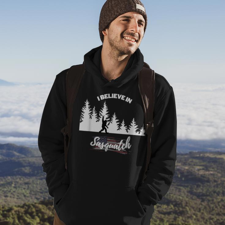 Awesome I Believe In Sasquatch- For Bigfoot Believers Hoodie Lifestyle