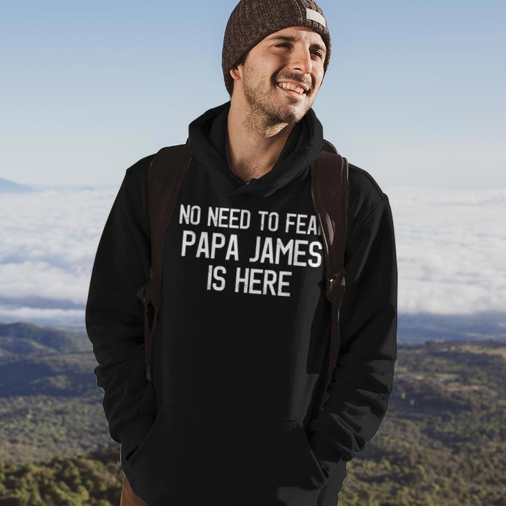 Kein Grund Zur Angst Papa James Ist Hier Stolzer Familienname Hoodie Lebensstil