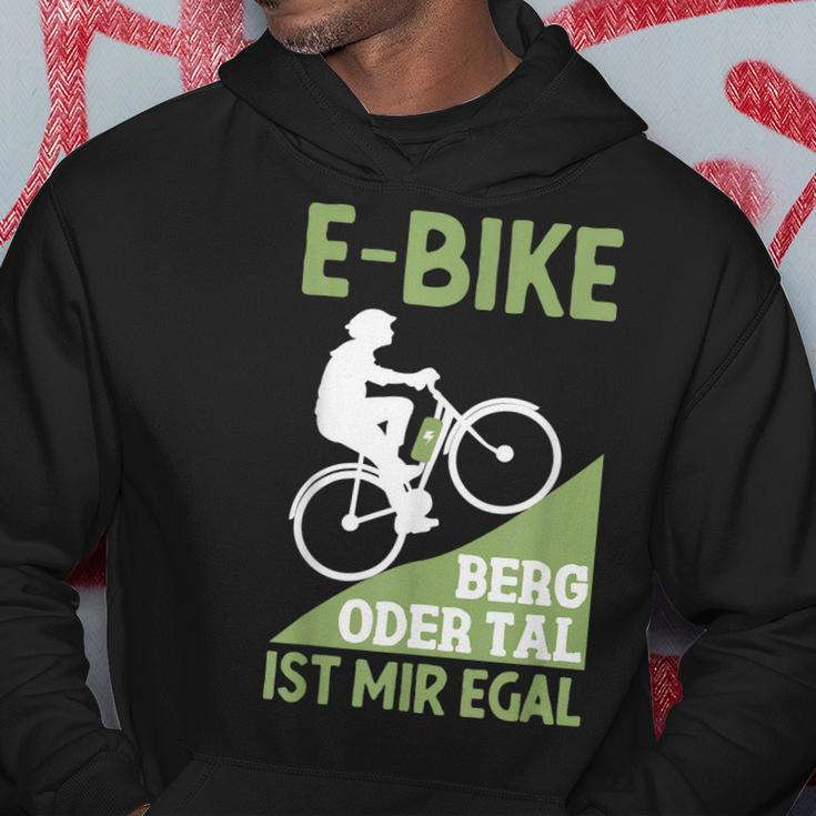 E-Bike Berg Oder Tal Ist Mir Egal Fahrradfahrer Radfahrer Hoodie Lustige Geschenke