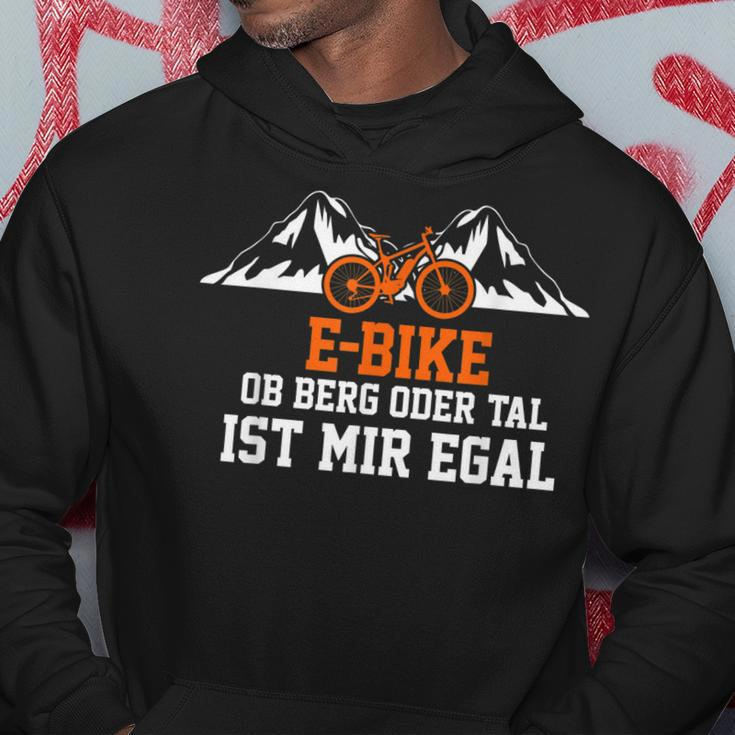 E-Bike Ob Berg Oder Tal Ist Mir Egal Hoodie Lustige Geschenke