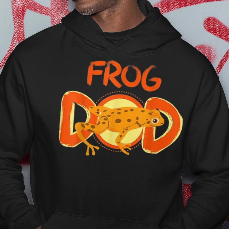 Frog Dad Outfit Costume Daddy Fathers Day Gift Toad Frog Hoodie Funny Gifts