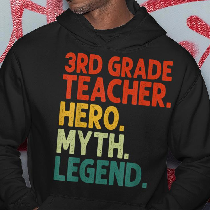 Lehrer Der 3 Klasse Held Mythos Legende Vintage-Lehrertag Hoodie Lustige Geschenke