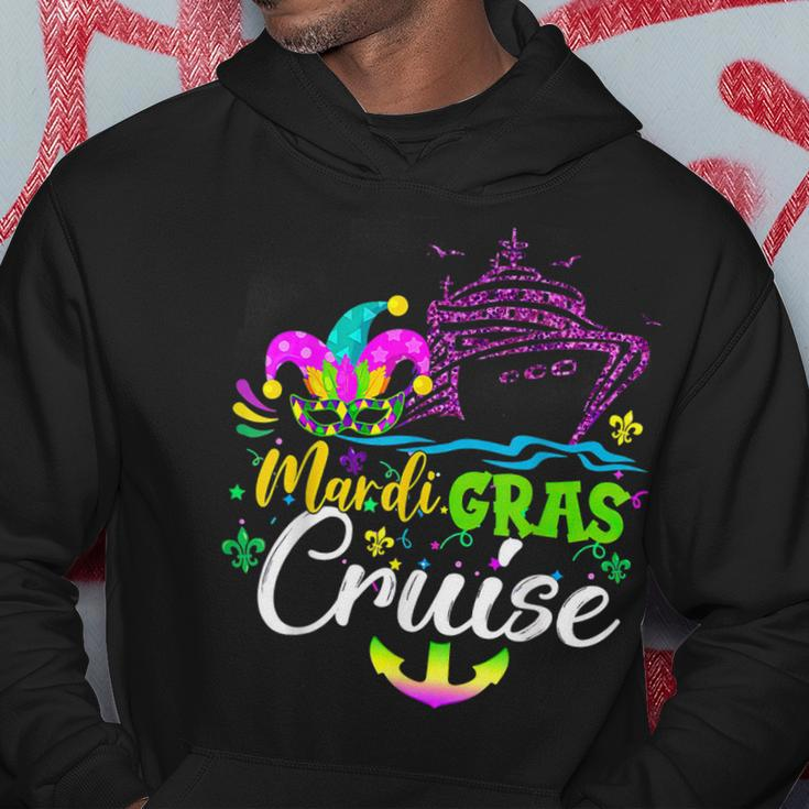 Mardi Gras Cruise Ship Beads Vacation Cruising Carnival V2 Men Hoodie Graphic Print Hooded Sweatshirt Funny Gifts