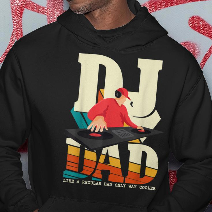 Mens Dj Dad Vintage Funny Beat Disc Jockey Fathers Day Mens Hoodie Funny Gifts
