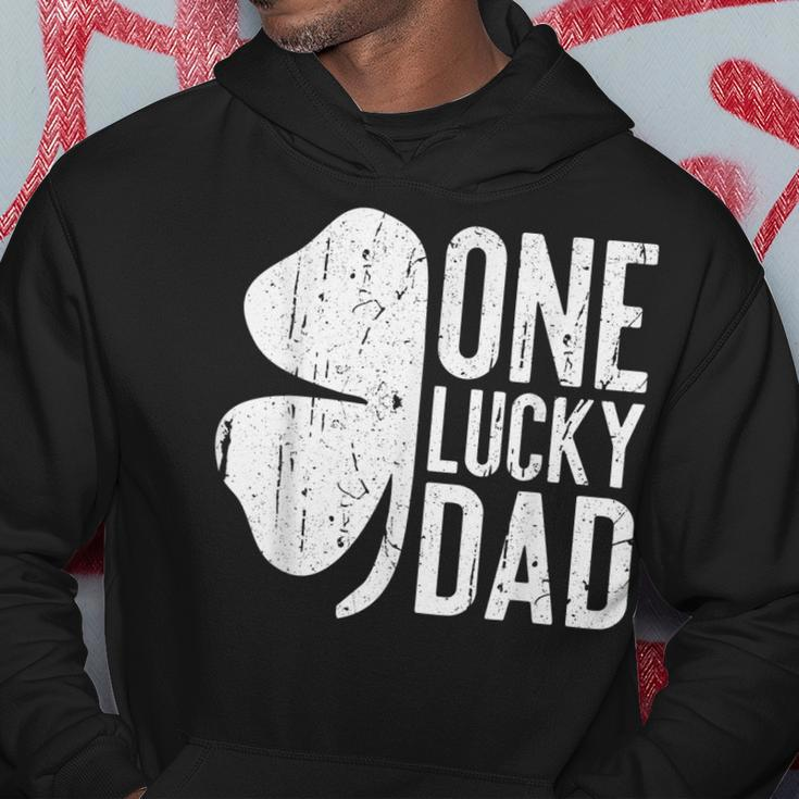 Mens One Lucky Dad Vintage St Patrick Day Hoodie Funny Gifts