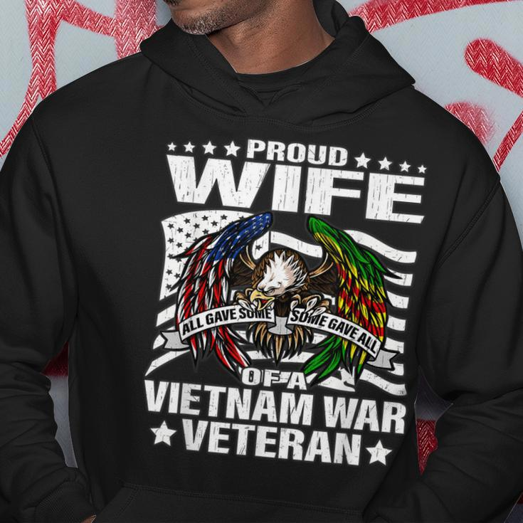 Proud Wife Of Vietnam Veteran All Gave Some Some Gave All Men Hoodie Graphic Print Hooded Sweatshirt Funny Gifts