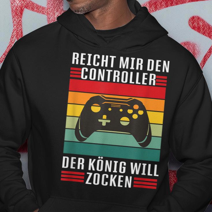 Reichet Mir Den Controller König Zocken I Konsole Gamer Hoodie Lustige Geschenke