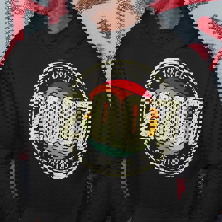 Retro 16 Year Old Vintage 2007 Limited Edition 16Th Birthday Hoodie Unique Gifts