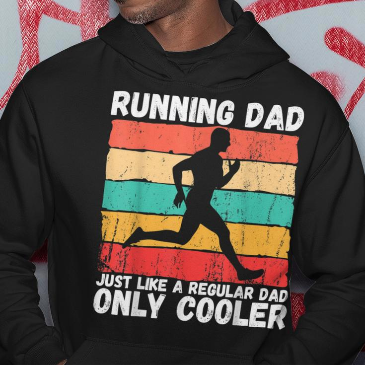 Retro Running Dad Funny Runner Marathon Athlete Humor Outfit Hoodie Funny Gifts
