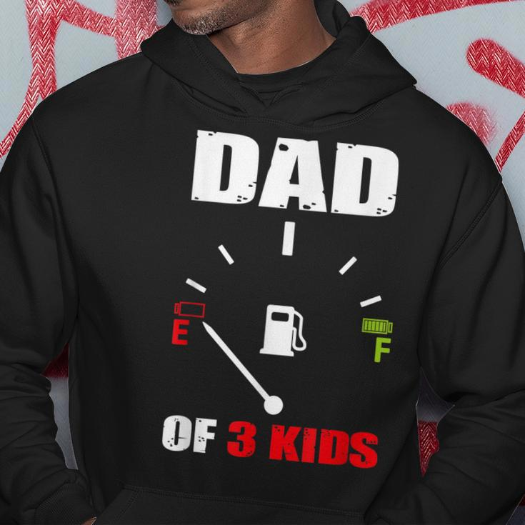 Vintage Dad Dad Of 3 Kids Battery Low Fathers Day Hoodie Funny Gifts