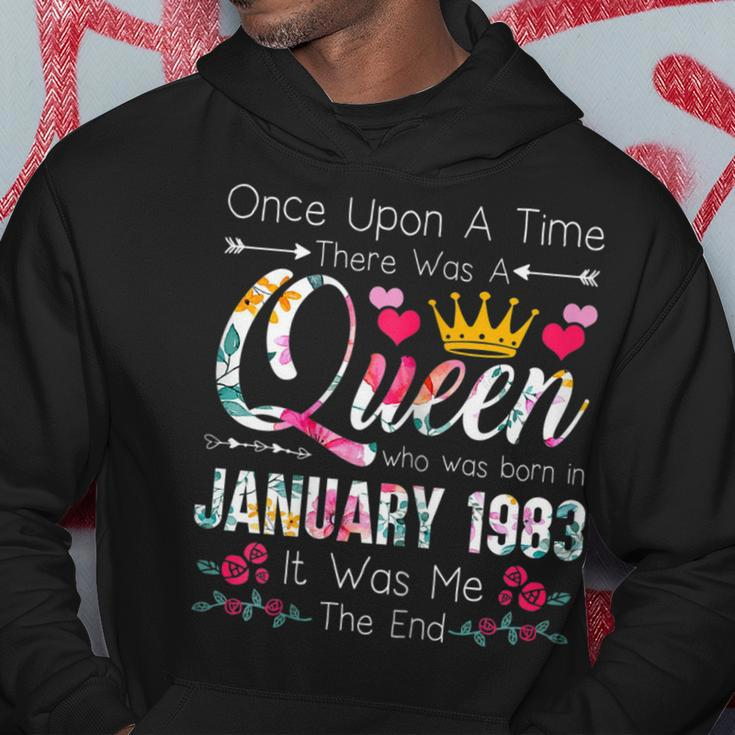 Womens 40 Years Birthday Girls 40Th Birthday Queen January 1983 Hoodie Funny Gifts