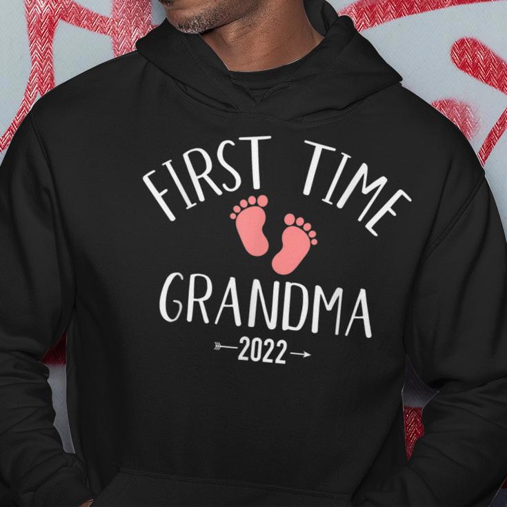 Zum Ersten Mal Oma 2022 Werdende Großmutter Hoodie Lustige Geschenke