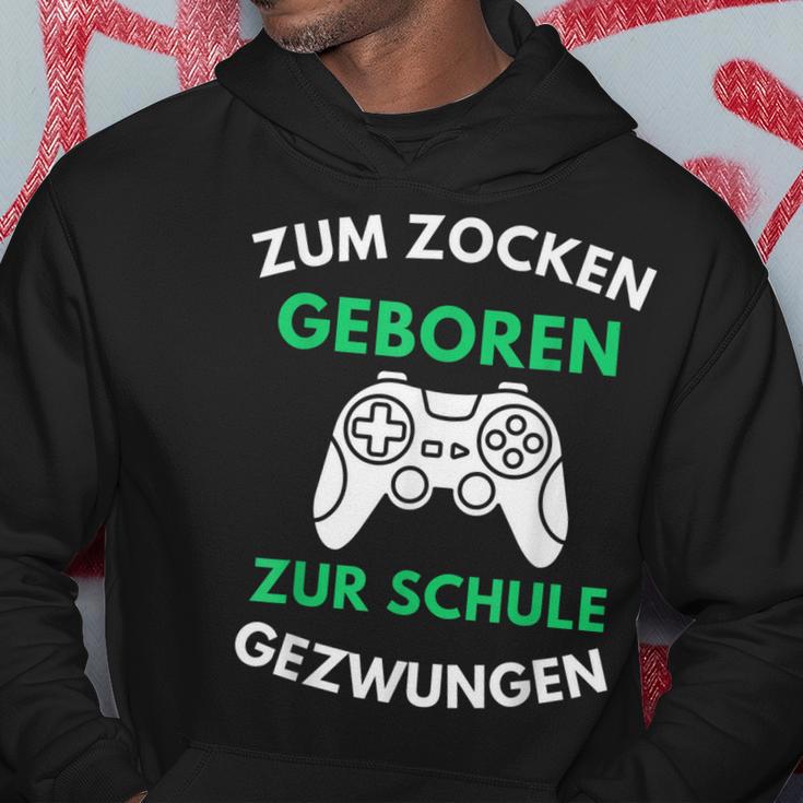 Zum Zocken Geboren Zur Schule Gezwungen Konsole Gaming V2 Hoodie Lustige Geschenke