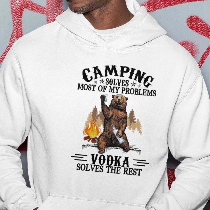 Camping und Vodka Bären-Lagerfeuer Hoodie, Lustiger Spruch Tee Lustige Geschenke