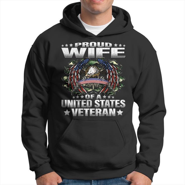 Proud Wife Of A United States Veteran Military Vets Spouse  Men Hoodie Graphic Print Hooded Sweatshirt