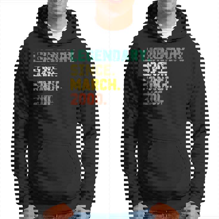 19th Birthday Gift T-Shirt Legendary Since 2000 19th Birthday Gift T-Shirt Legendary Since 2000