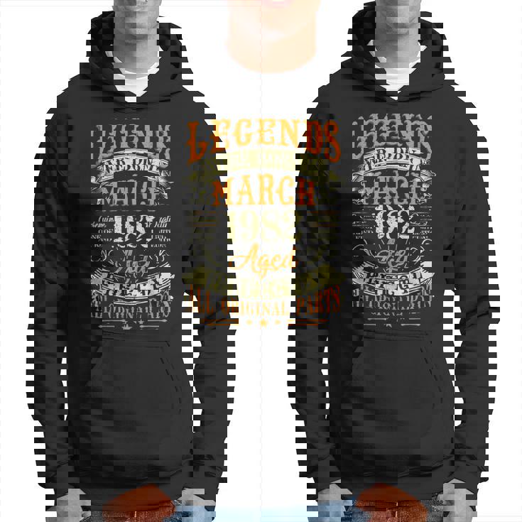 41Th Birthday Gift 41 Years Old Legends Born In March 1982 Hoodie