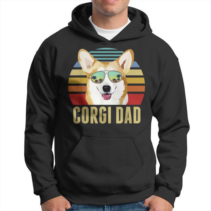 Corgi Dog Dad Vintage Retro Sunset Beach Vibe Fathers Day  Hoodie