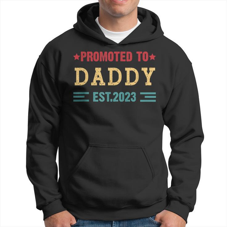 Mens Promoted To Daddy 2023 New Dad Fathers Day Baby Daddy  Hoodie