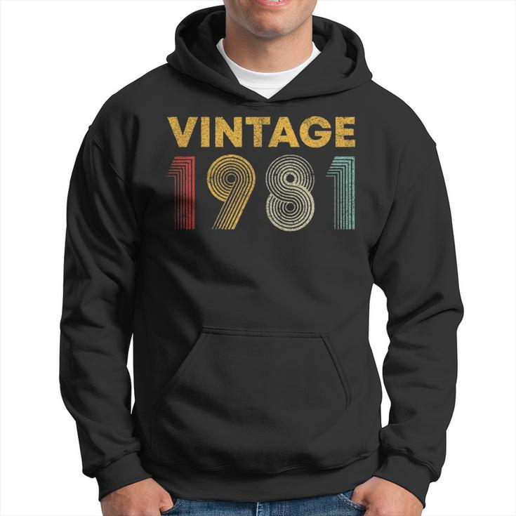 Vintage 1981 40 Years Old Born In 1981 40Th Birthday Gift Hoodie