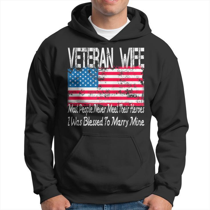 Vintage American Flag Us Military Family Veteran Wife  Men Hoodie Graphic Print Hooded Sweatshirt