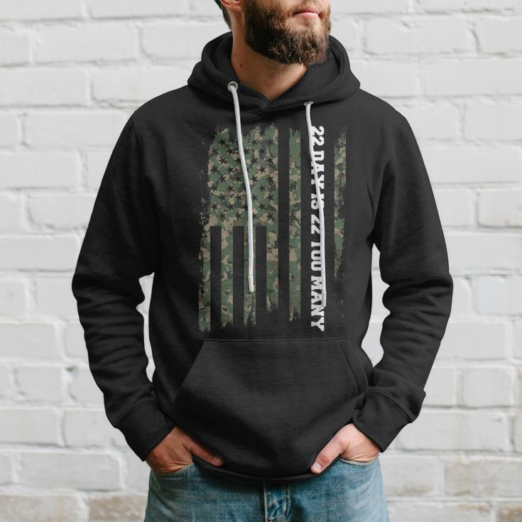 22 A Day Veteran Lives Matter Army Suicide Awareness Hoodie Gifts for Him