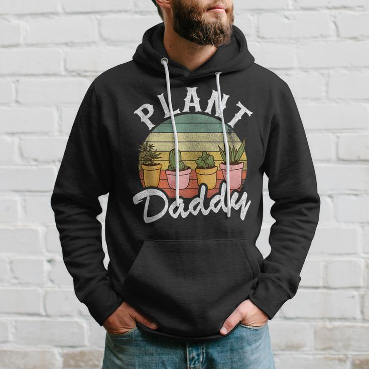 Funny Landscaper Gardener Dad Plants Expert Plant Daddy Hoodie Gifts for Him